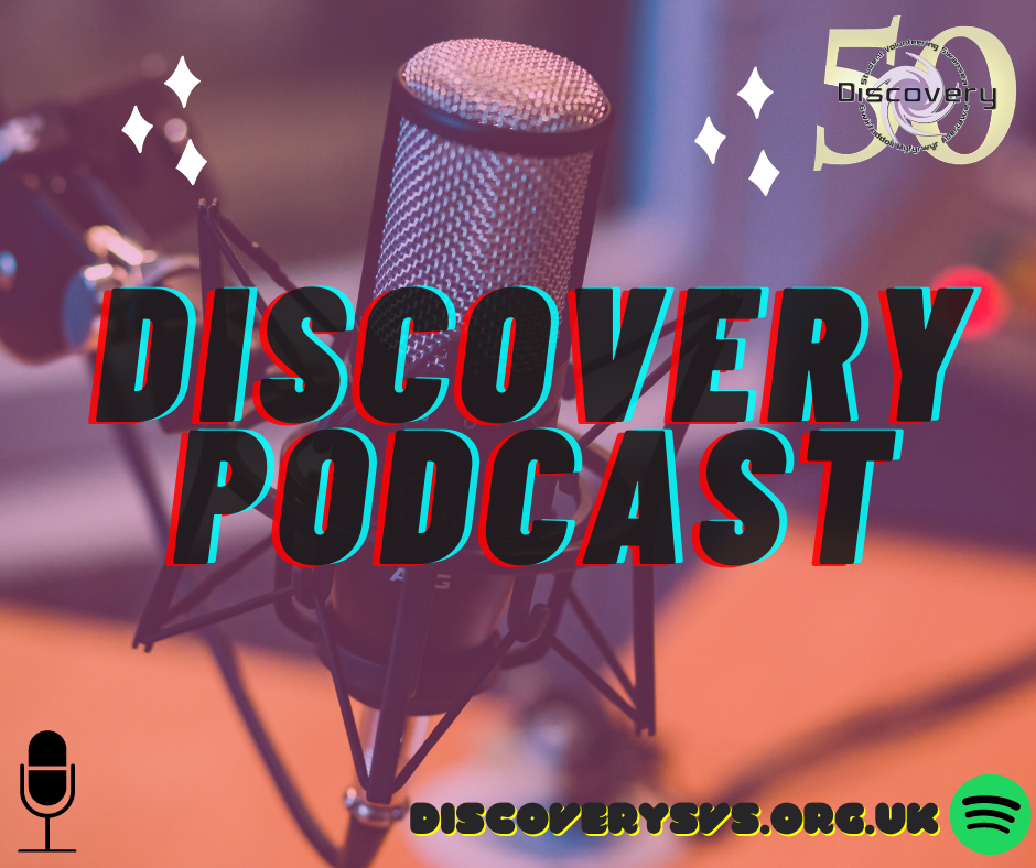 A graphic showing a microphone with the title Discovery podcast and www.discoverysvs.org 